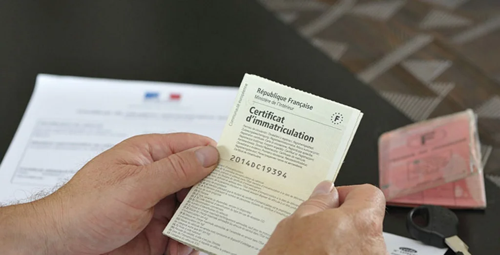 Carte grise fourgon après homologation VASP